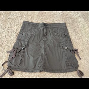 PrAna gray cargo utility skirt